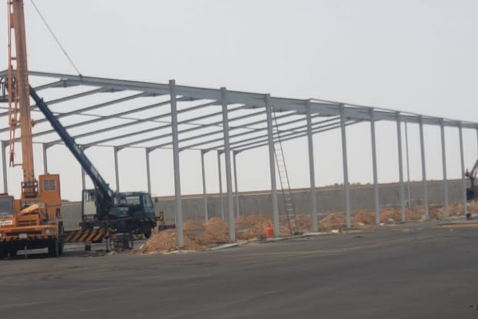 مقاول هناجر الأحساء | خبرة في التنفيذ السريع والدقيق